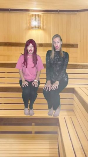 ШКОЛЬНИКИ РАЗГРОМИЛИ АКВАПАРК