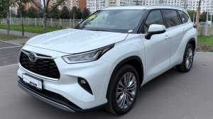 Toyota Highlander 2025 Limited на коричневом салоне с последней русификацией