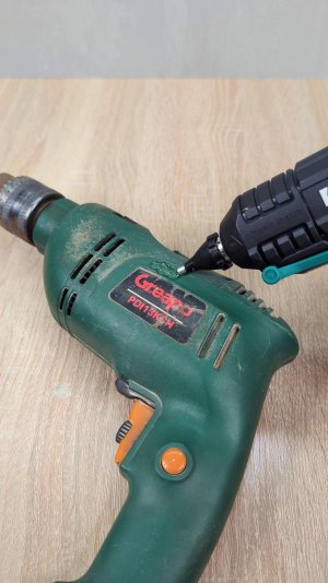 Обязательно запомни эту хитрость! Как легко и быстро сделать держатель  ключа для дрели?