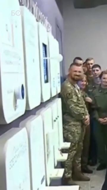 «Чиловая катка», «траблы», «кринж» — Владимира Путина познакомили со сленгом смотреть онлайн