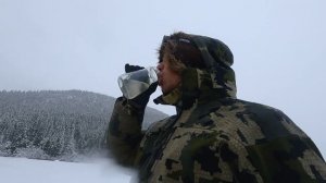 В изоляции 9 сезон 11 серия «Бей, беги или замри» (документальный сериал, 2022)