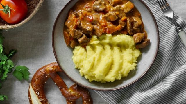 Гуляш по-чешски смотреть онлайн