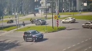 ДТП в Татарстане, Mazda снесла юношей на самокате