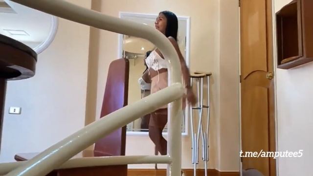 Amputee Lak смотреть онлайн