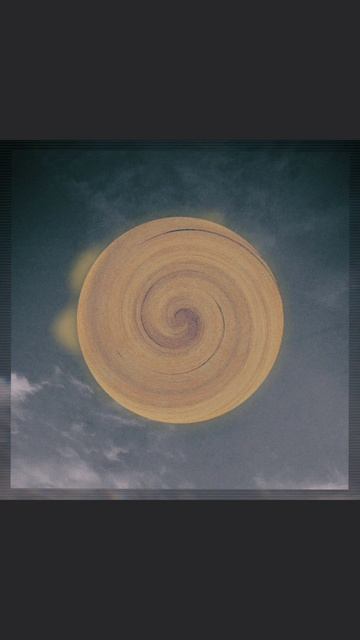 Naif Ll

#музыка #электроннаямузыка #атмосфера #music #electronicmusic #atmosphere