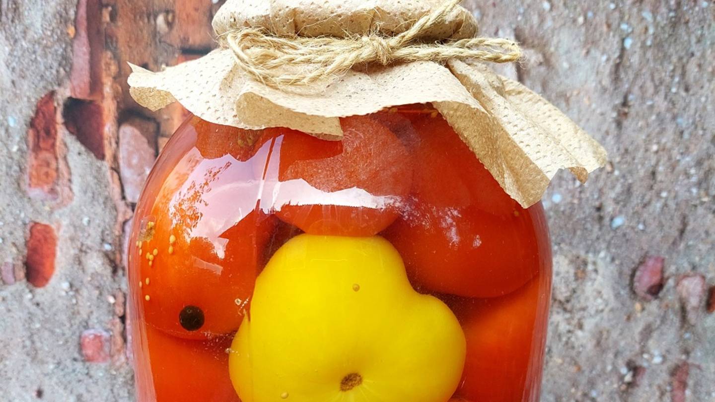 Солёные помидоры пряные. Ароматная баночка впрок.