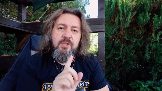 Хроническое безденежье? Какое божество поможет? Руномир смотреть онлайн