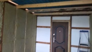 Ремонт холодной веранды вложили утеплитель в стены часть 9
