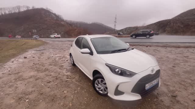 ТОЙОТА ЯРИС(Toyota Yaris 1,5 2020) год реальная цена смотреть онлайн