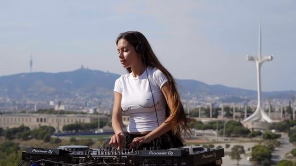 Xenia Diamond - melodic tehno