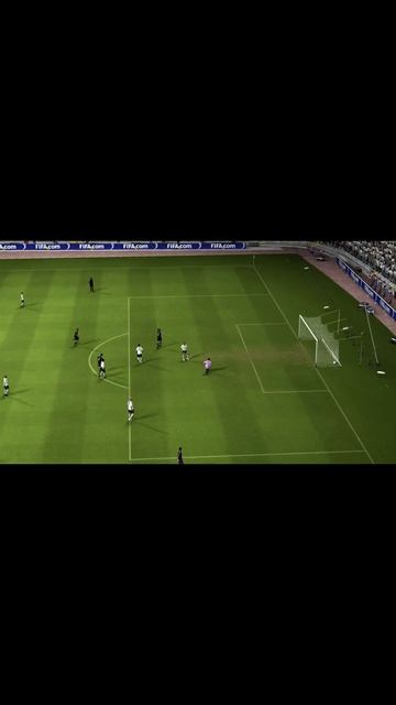 3ий гол Ливерпуля в ворота Валенсии в Лч #футбол #pes #fifa #fifa10 смотреть онлайн