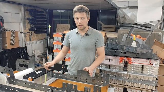 Кит комплект 12 Палок для перепаковки Nissan Leaf смотреть онлайн