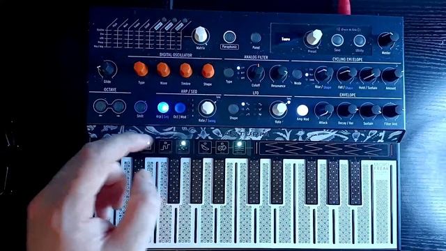Arturia MicroFreak - How to use the Sequencer смотреть онлайн