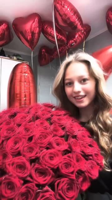 С Днем Рождения меня 🐣🐣🐣 #vikasecret #лучшая #рек