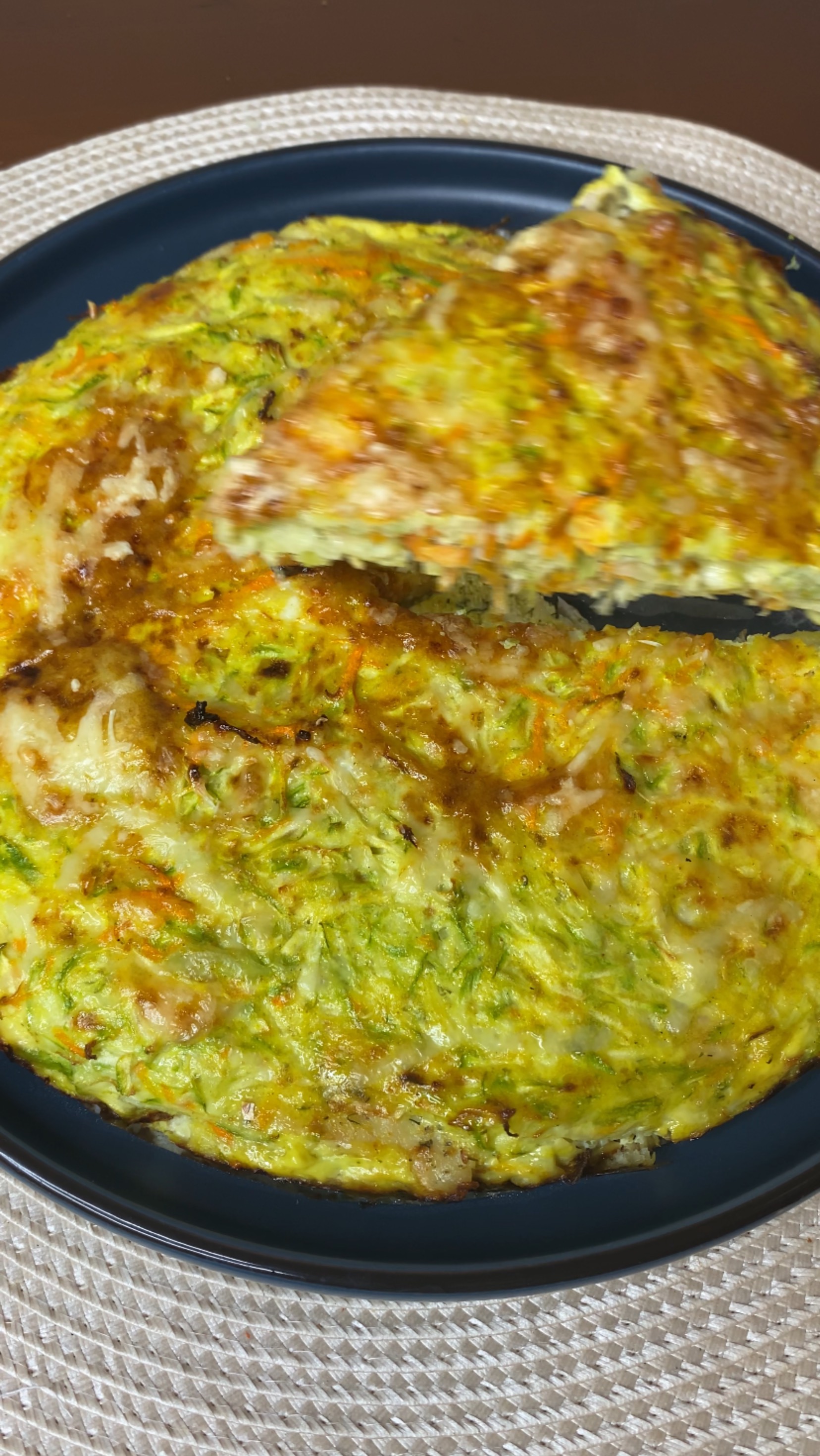 🥕 Пирог без муки и калорий-ловушек — лёгкий, сытный и витаминный ужин всего за 20 мин!