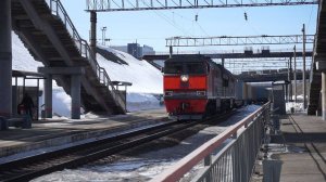 Тепловоз 2ТЭ116-0632 с контейнерным поездом.