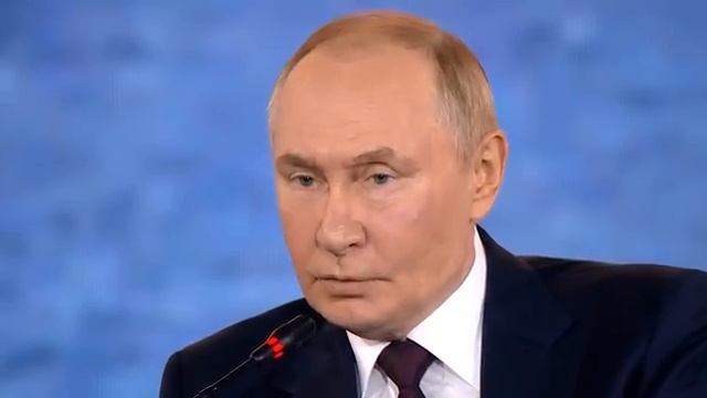 «Верить никому нельзя». Главные заявления Владимира Путина на ВЭФ смотреть онлайн