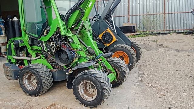 авант 635, небольшое сравнение с ЮТМ