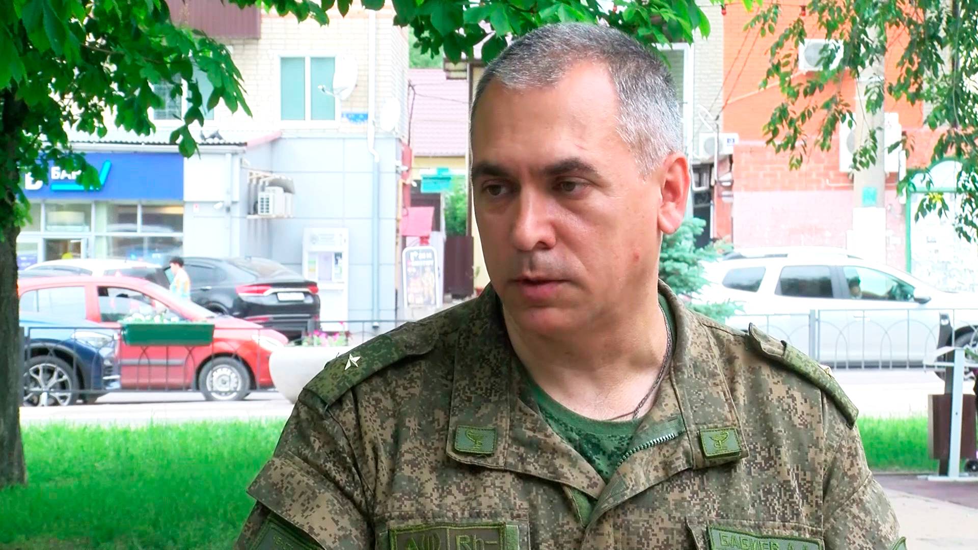 52 минуты между жизнью и смертью: военврач спас бойца, которого считали погибшим смотреть онлайн