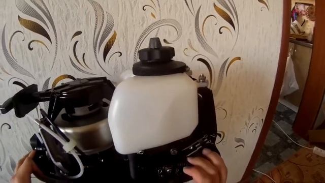 Обзор распаковка лодочного мотора HDX 2,6 смотреть онлайн