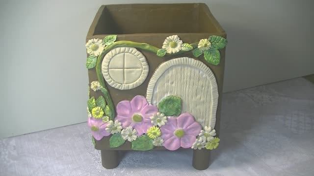 СМОТРИ КАКАЯ КРАСОТА ИЗ КАРТОННОЙ КОРОБКИ . смотреть онлайн