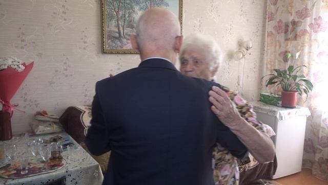 Поздравления ветеранов смотреть онлайн