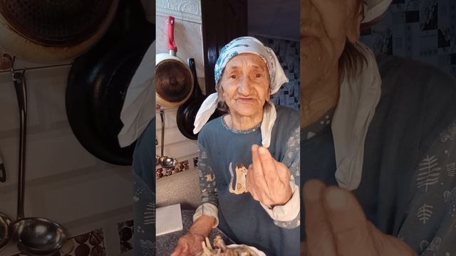 куриные лапки.три части первая часть смотреть онлайн