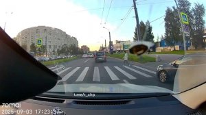 ДТП в Петербурге с электросамокатом "Быстрый какой"