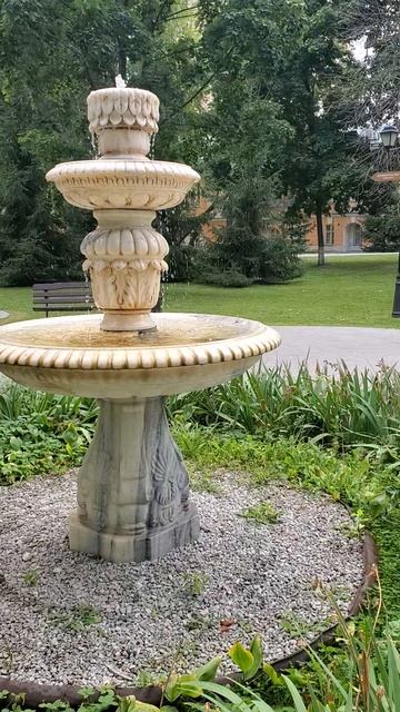 фонтан в усадьба П- Р смотреть онлайн