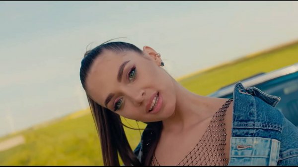 Lily Marlene - Give It Up (Martik C Rmx)