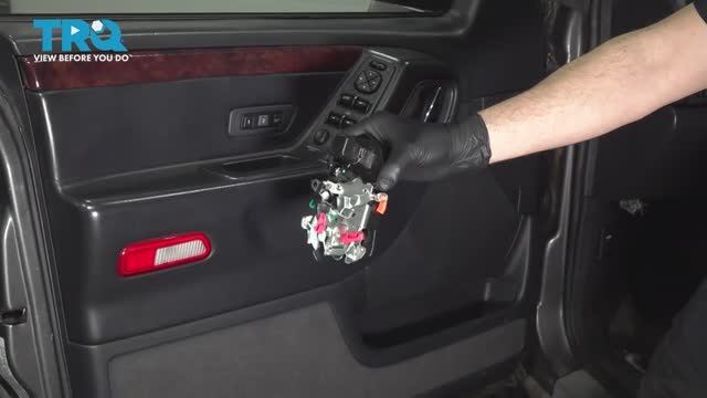 090. Как заменить приводы замков передних дверей на Jeep WJ