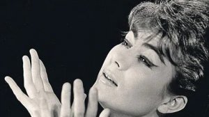 ОКНО В ОСЕНЬ. ЭДИТА ПЬЕХА.