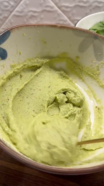 Салат с кальмаром