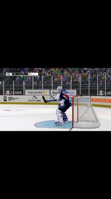 Старания Магнитки приводят к Голу Ак Барса #khl #khlmania #nhl #хоккей #shorts смотреть онлайн