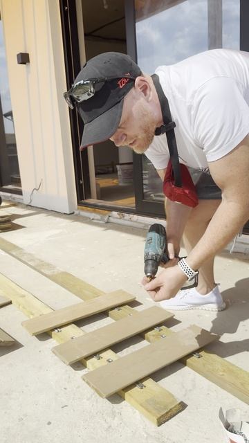 Скрытый крепеж для доски и планкена «змейка» #shorts