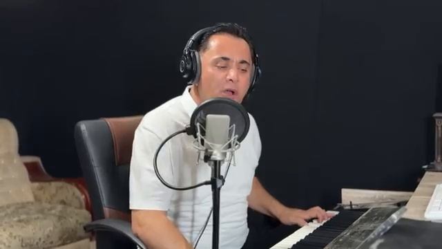 Дар суги Билоли Некбахт зодаи дехаи Урметани навишта шудааст.Макони охираташон бихишти човидон бошад смотреть онлайн