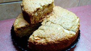 Яблочный диетический пирог из овсяных хлопьев