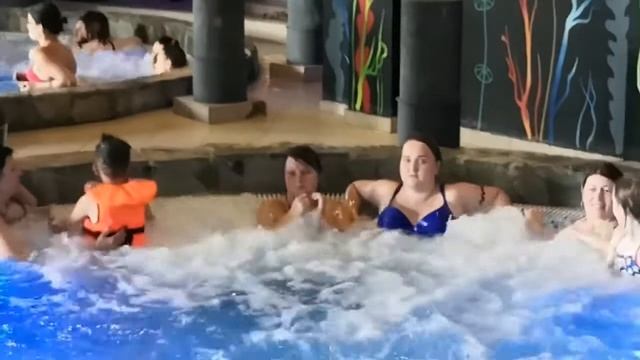 Аквапарк "Мореон" в Москве смотреть онлайн