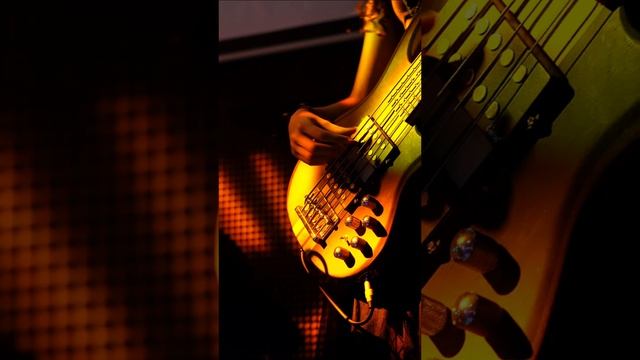 Виктор Макаренко - Broken People (Rag N Bone Man Cover)