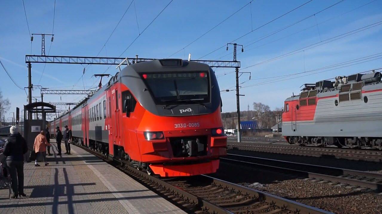 Электропоезд ЭП3Д-0085 смотреть онлайн