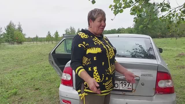 С Валентиной собираем грибы. смотреть онлайн