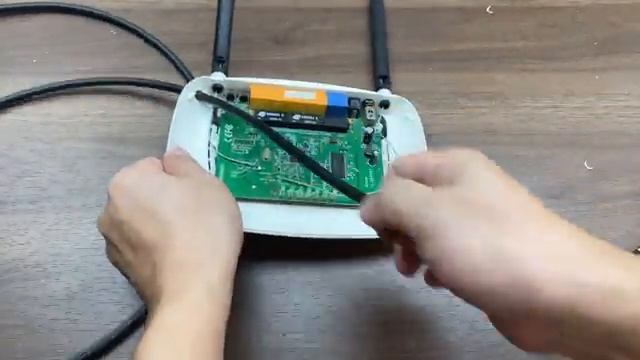 Интернет не нужен! Установите магнит на маршрутизатор WIFI и наслаждайтесь смотреть онлайн