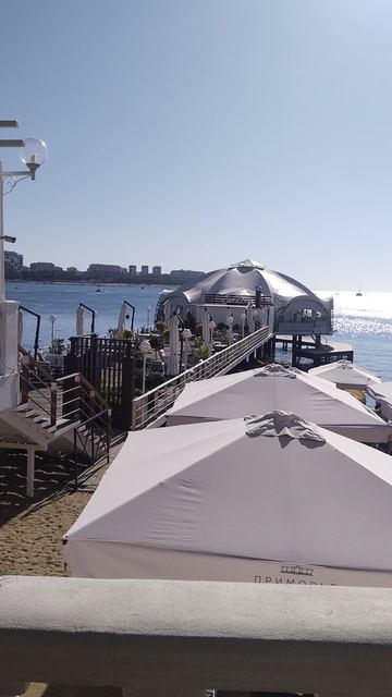 у кого как, а у нас лето продолжается! смотреть онлайн