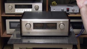 Accuphase E-405