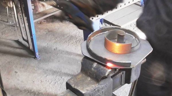 кондуктор улитка, лекало. уголок и полоса не работают.