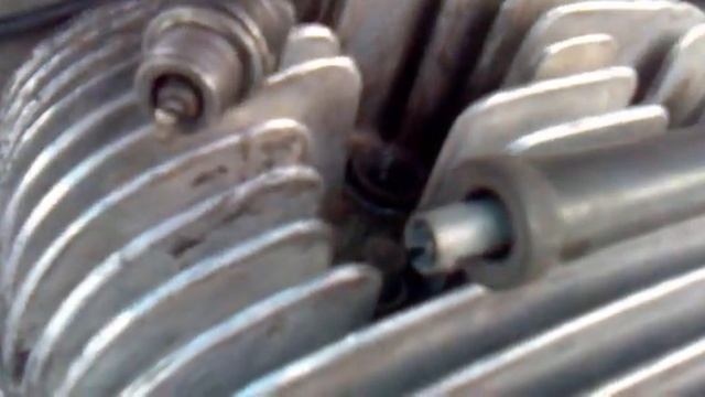 Какая должна быть искра на Ижаке)