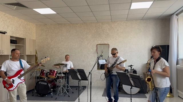 РУССКИЙ ЭФИР - "С днём рождения" смотреть онлайн
