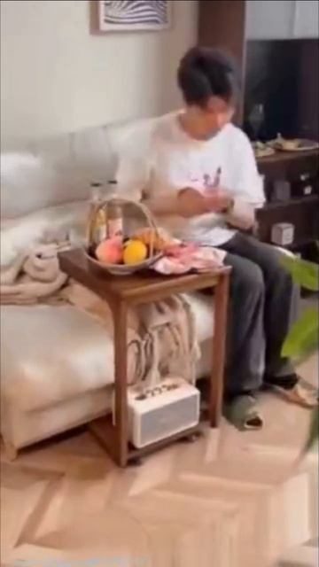 Прикроватный столик смотреть онлайн