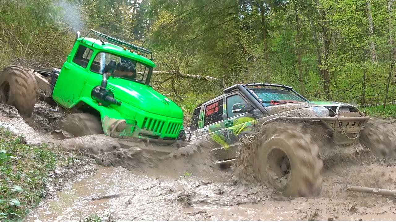ОФФРОУД ЗиЛ 131 поспорил с ОФФРОУД МОНСТРАМИ заруба на бездорожье Уаз Патриот, Nissan patrol off roa