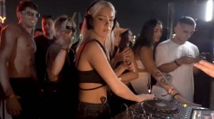 Sherry - Melodic Techno & Indie Dance DJMix   Live Set From Dubai, UAE